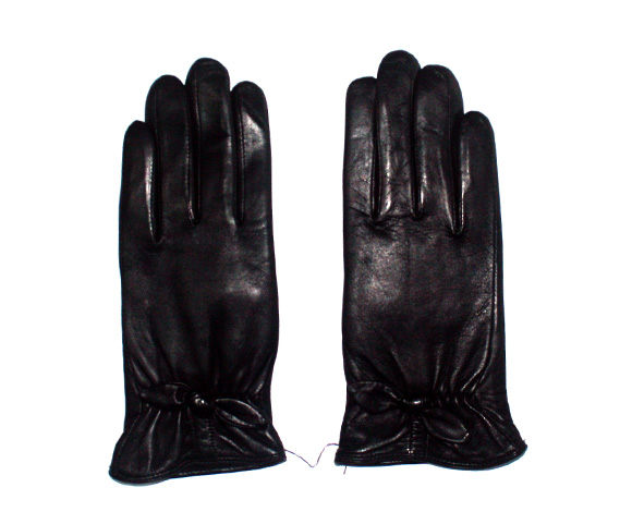 Leather Gloves (I)
